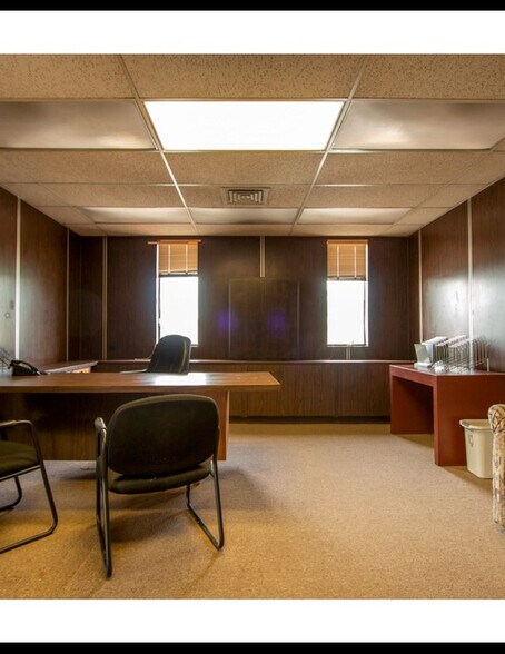 More Photos Of 3533 S Archer Ave, Chicago Office For Lease