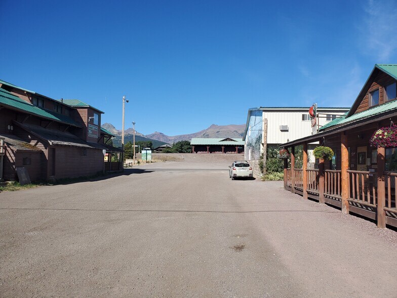 More Photos Of 29 Dawson Ave, East Glacier Park Restaurant For Sale