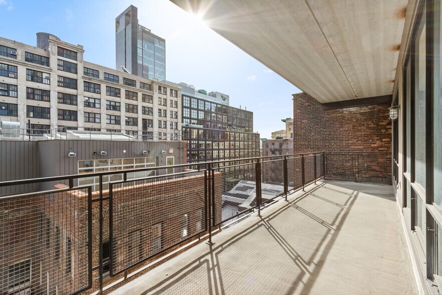 More Photos Of 520 W 27th St, New York Loft Creative Space For Sale