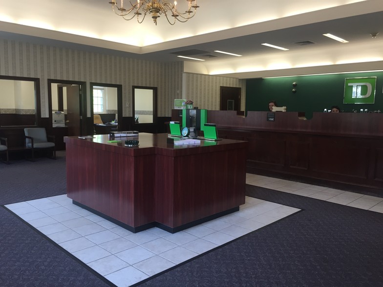 More Photos Of 59 Walden St, Concord Office For Lease