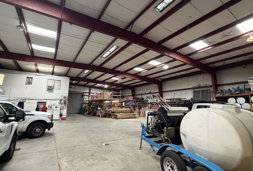 More Photos Of 1480 Carroll Ave, San Francisco Warehouse For Lease