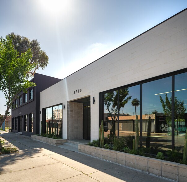 Primary Photo Of 3716 W Jefferson Blvd, Los Angeles Industrial For Lease