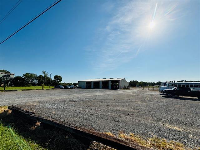 More Photos Of 2700 S 32nd St, Muskogee Industrial For Sale