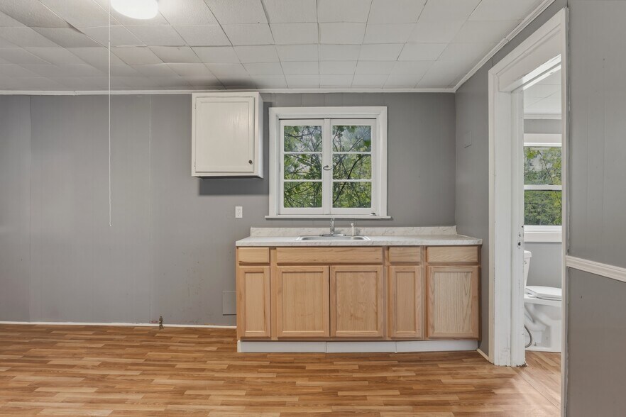 More Photos Of 291 Sunset Dr, Corning Apartments For Sale