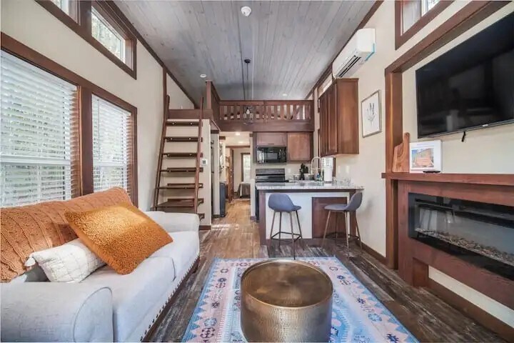 More Photos Of Bible Gulf Rd rd, Menlo Hotel For Sale