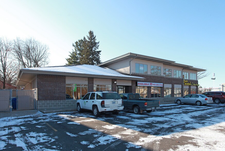 More Photos Of 6041 Main St, North Branch Medical For Lease