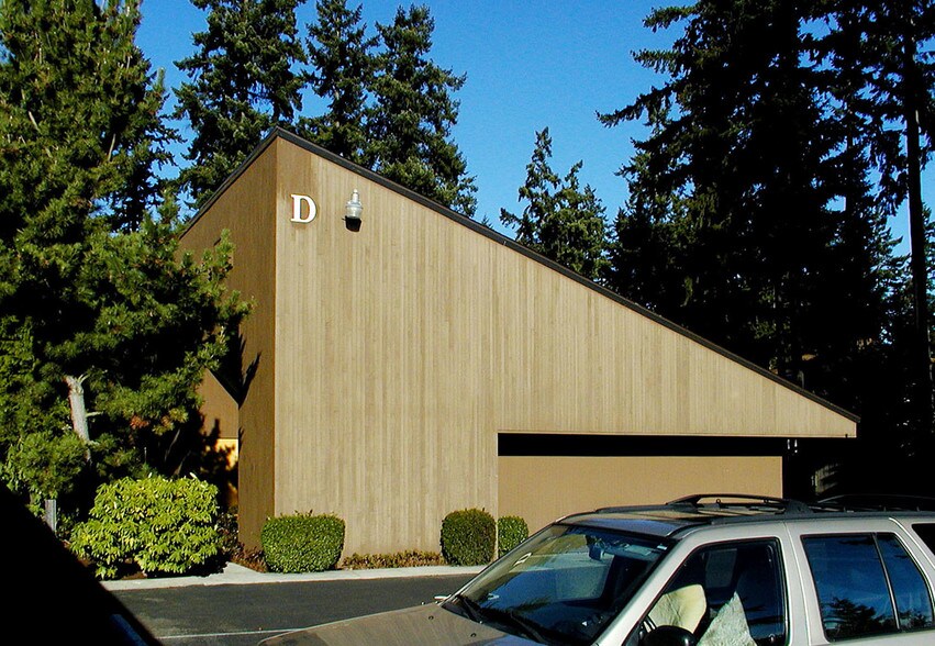 Primary Photo Of 15617 NE Bel Red Rd, Bellevue Medical For Lease