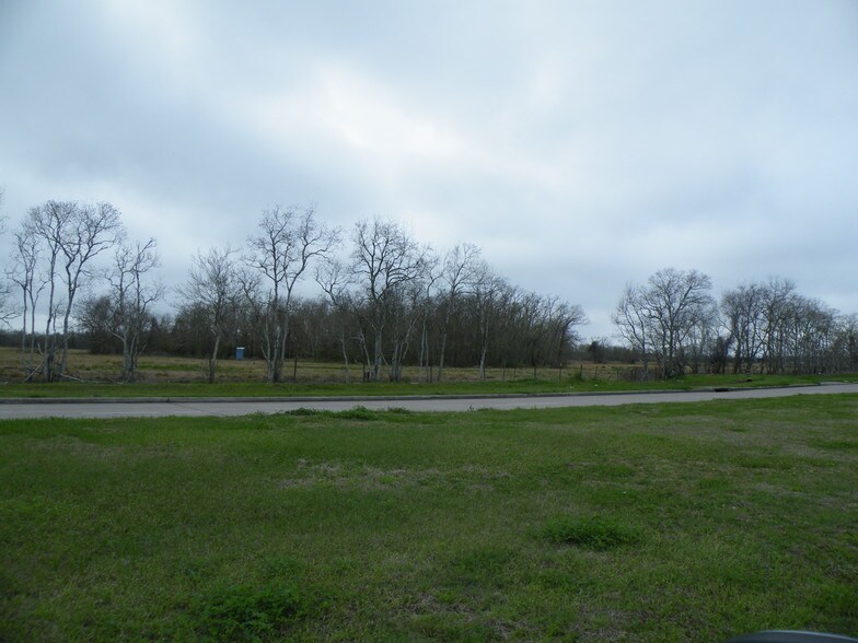 More Photos Of 25th Ave N at Hwy 3, Texas City Land For Sale