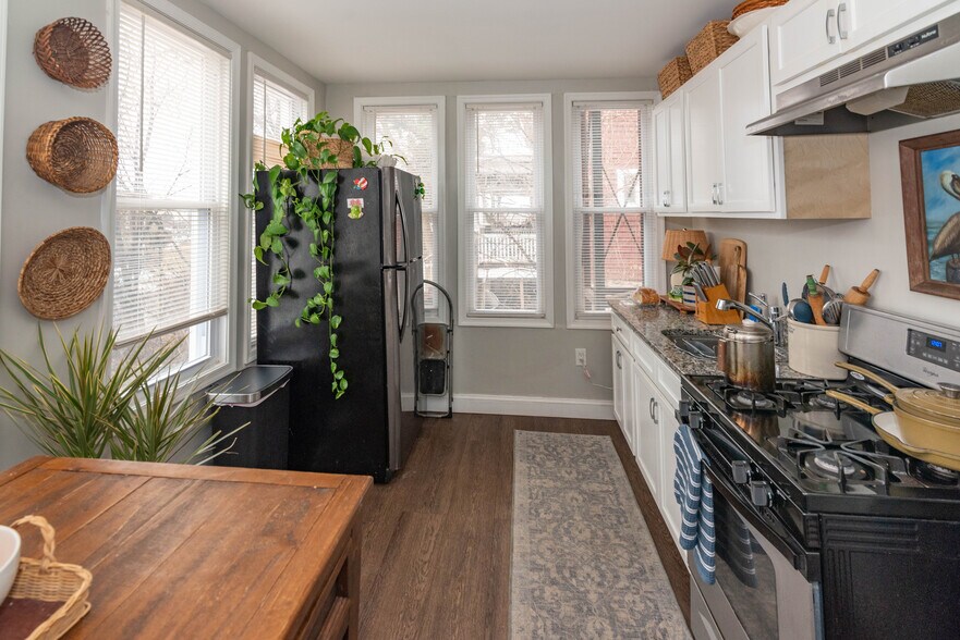 More Photos Of 2304 Tioga Pky, Baltimore Apartments For Sale