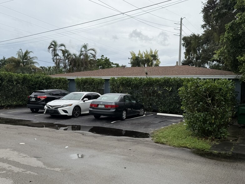 More Photos Of 401 SW 7th Ave, Fort Lauderdale Apartments For Sale