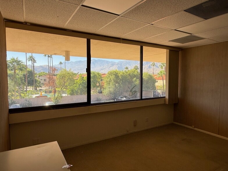 More Photos Of 225 S Civic Dr, Palm Springs Medical For Sale