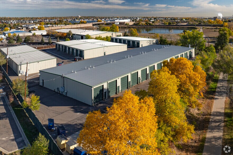 More Photos Of 6232 Beach St, Denver Warehouse For Lease