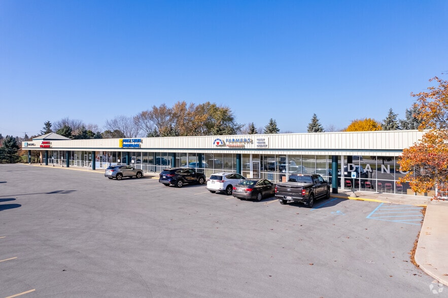 More Photos Of N64W24678 Main St, Sussex Freestanding For Lease