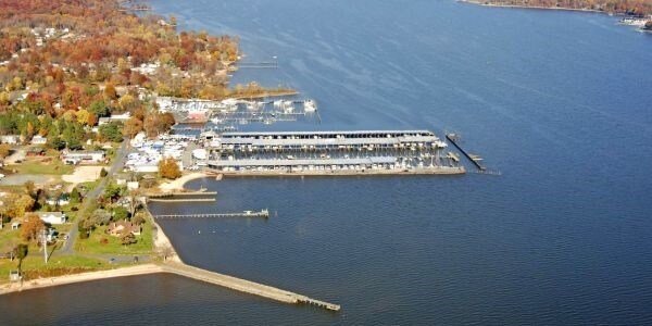 Primary Photo Of 4 Water St, Charlestown Marina For Sale