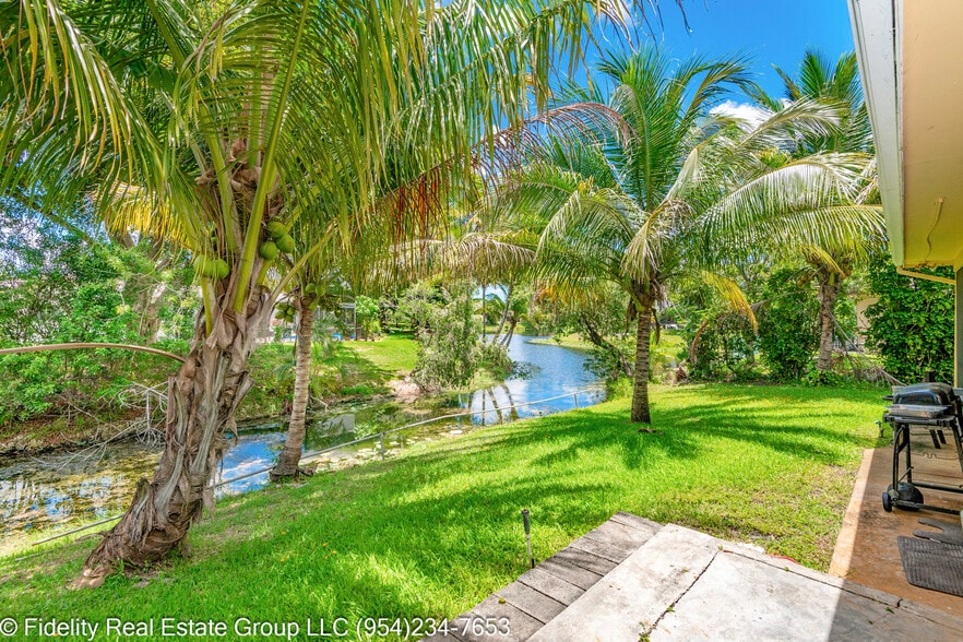 More Photos Of 10361 NW 36th St, Coral Springs Apartments For Sale