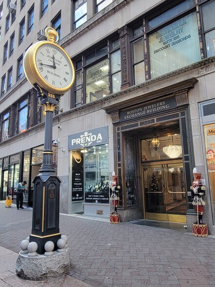 More Photos Of 333 Washington St, Boston Office For Lease