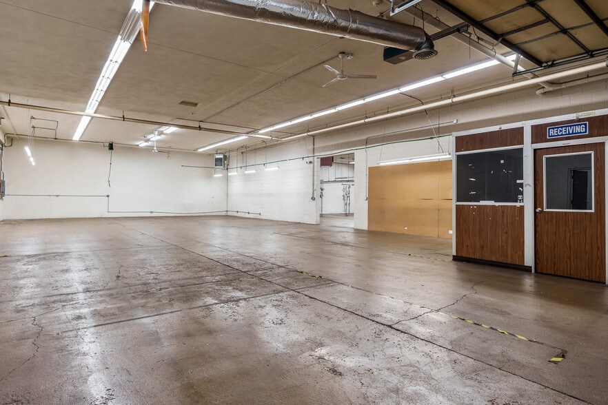 More Photos Of 6212 Material Ave, Loves Park Warehouse For Sale