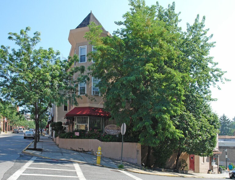 More Photos Of 128 Cortlandt St, Tarrytown Storefront Retail Residential For Sale