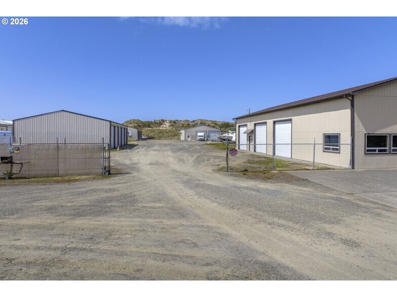 More Photos Of 5071 US 101, Florence Industrial For Sale