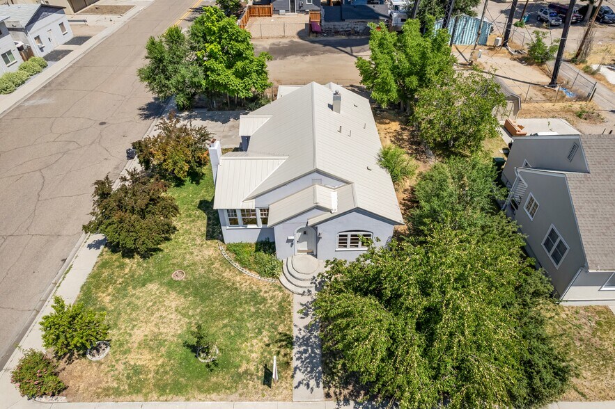 More Photos Of 191 SW 5th Ave, Ontario Specialty For Sale