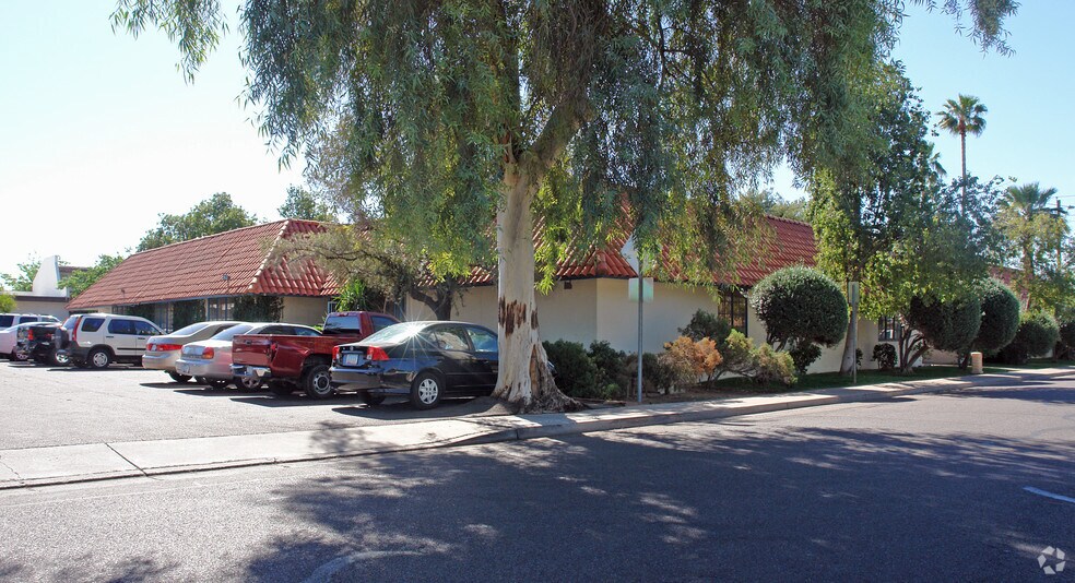 More Photos Of 1802 E Thomas Rd, Phoenix Medical For Sale