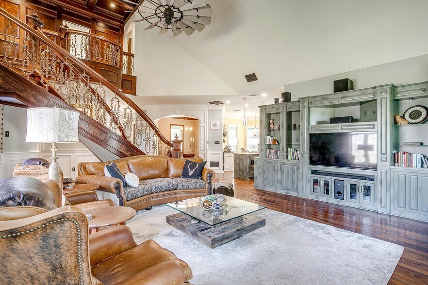 More Photos Of 10501 County Road 525, Mansfield Hospitality For Sale