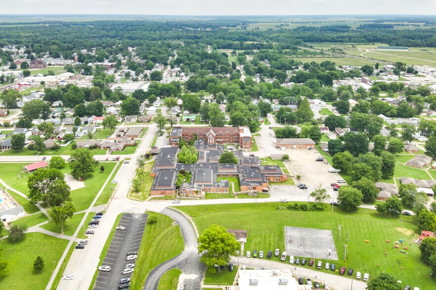 More Photos Of 1616 Cedar St, Lawrenceville Skilled Nursing Facility For Sale