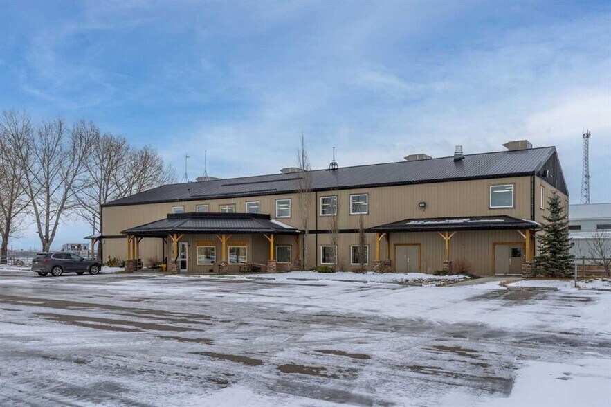 Primary Photo Of 64137 Hwy 543 E, High River Office For Lease