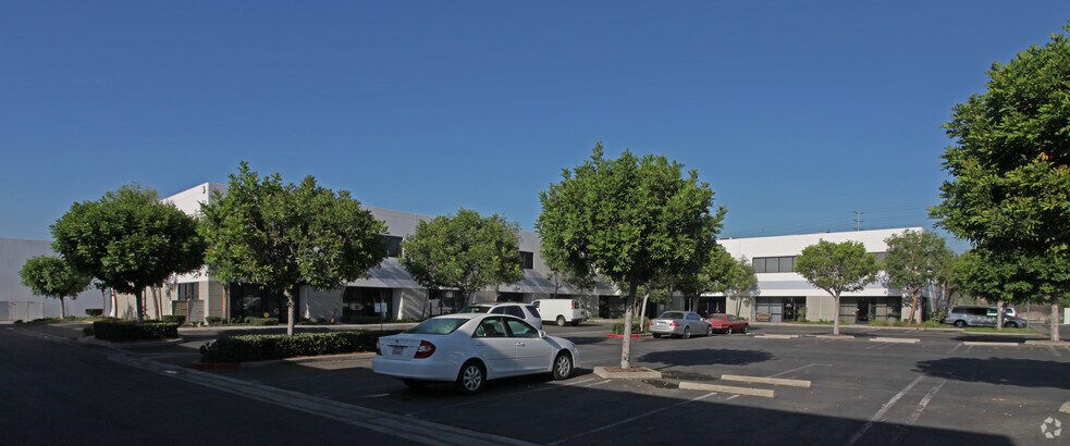 More Photos Of 13200 Brooks Dr, Baldwin Park Unknown For Lease