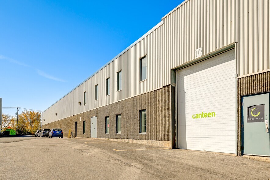 More Photos Of 8552-8678 Boul Pie-IX, Montréal Warehouse For Lease