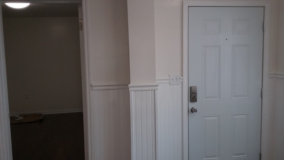 More Photos Of 545765 US Highway 1, Callahan Apartments For Sale
