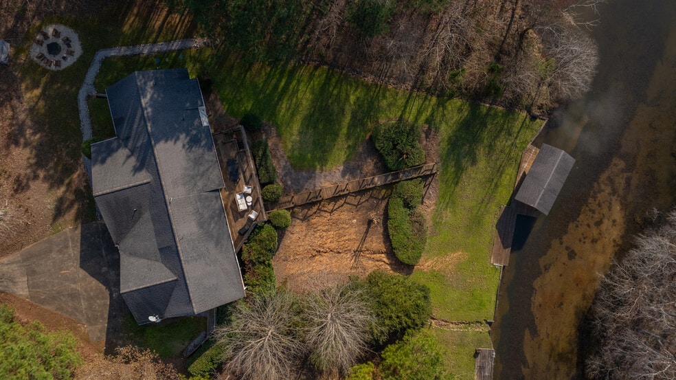 More Photos Of 402 Cliffside dr, Titus Land For Sale