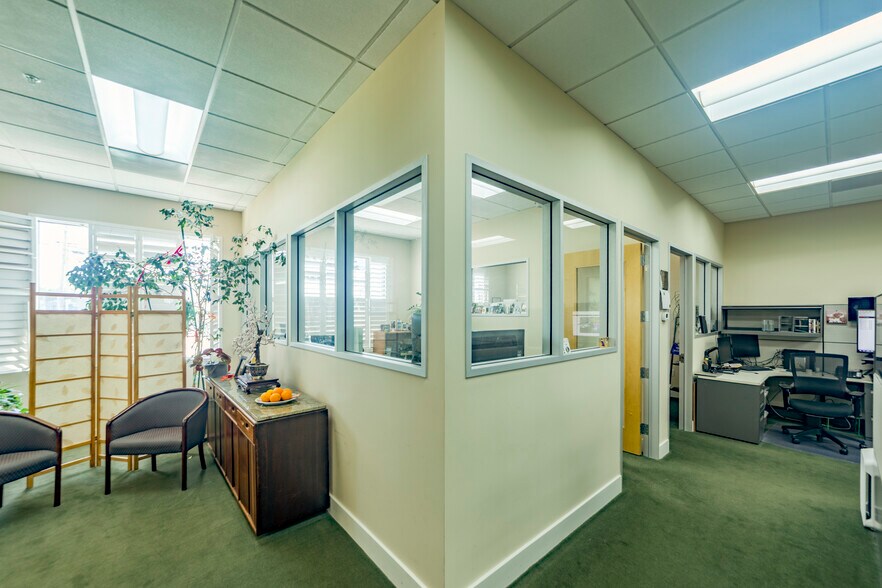 More Photos Of 3708 S El Camino Real, San Mateo Storefront Retail Residential For Sale
