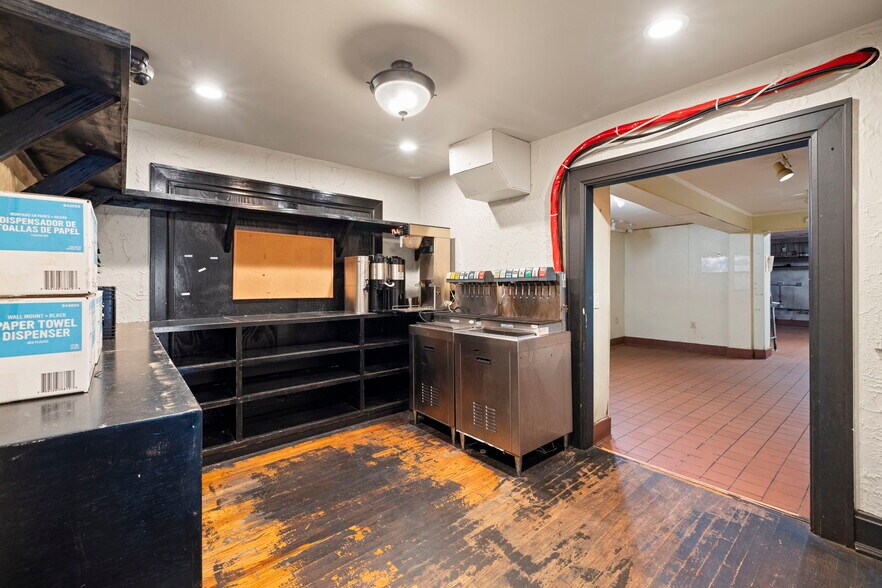 More Photos Of , Tampa General Retail For Sale