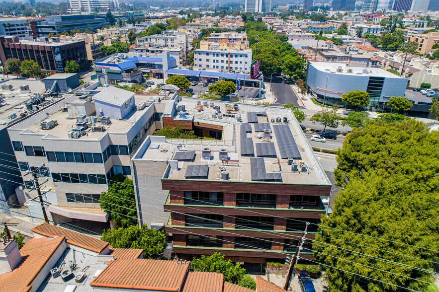More Photos Of 11030 Santa Monica Blvd, Los Angeles Office For Lease