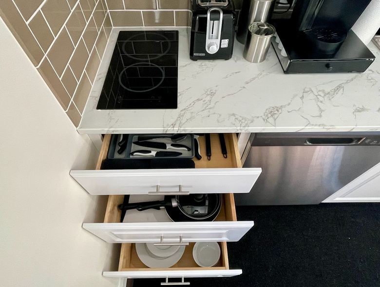 More Photos Of 153 E Dublin Granville Rd, New Albany Medical For Lease