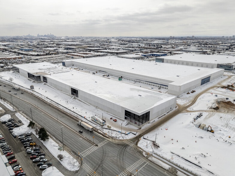 More Photos Of 8000 Dixie Rd, Brampton Unknown For Lease