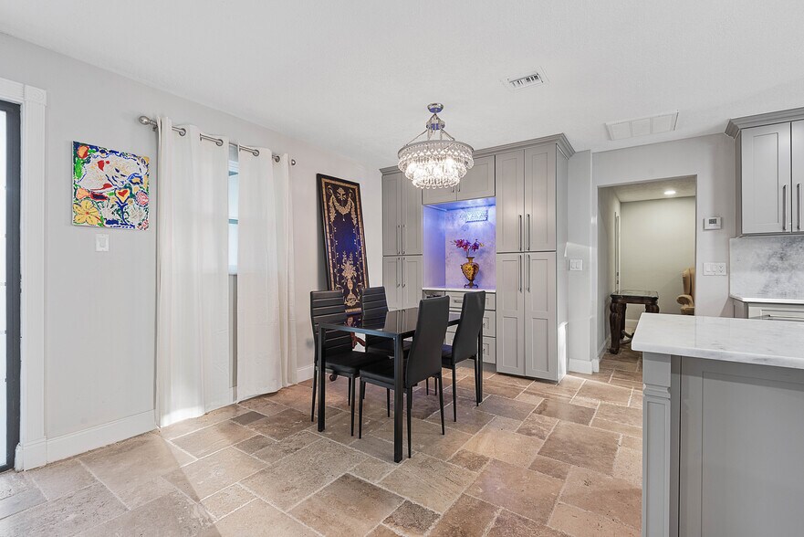 More Photos Of 5062 N Ocean Shore Blvd, Palm Coast Restaurant For Sale