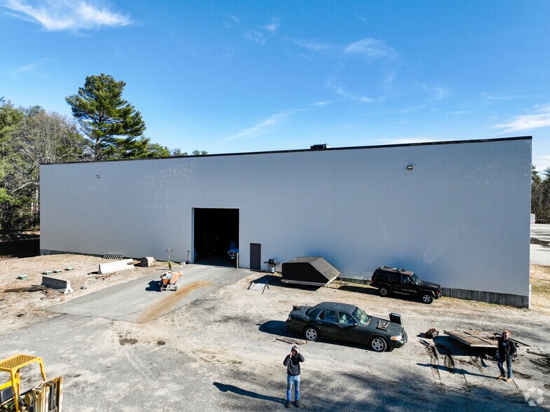 More Photos Of 95A to 95B, Ayer Warehouse For Lease