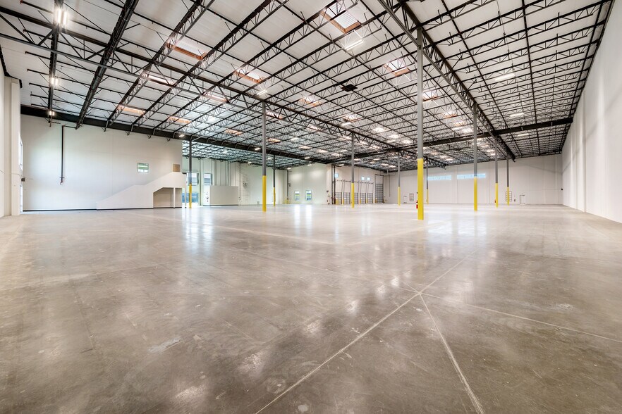 More Photos Of 1601 San Francisco Ave, Long Beach Unknown For Lease