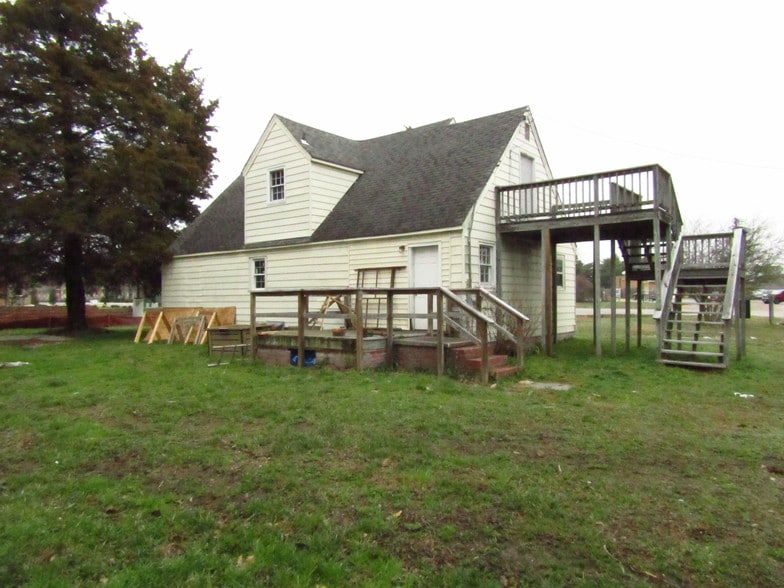 Primary Photo Of 13905 Jefferson Ave, Newport News Land For Sale