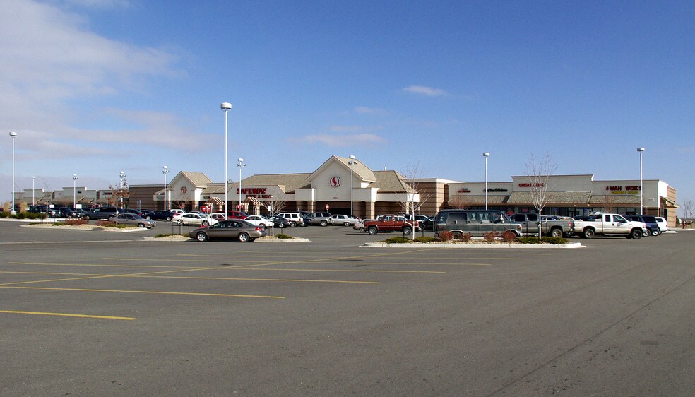 More Photos Of 8110-8196 County Road 13, Firestone Storefront For Lease