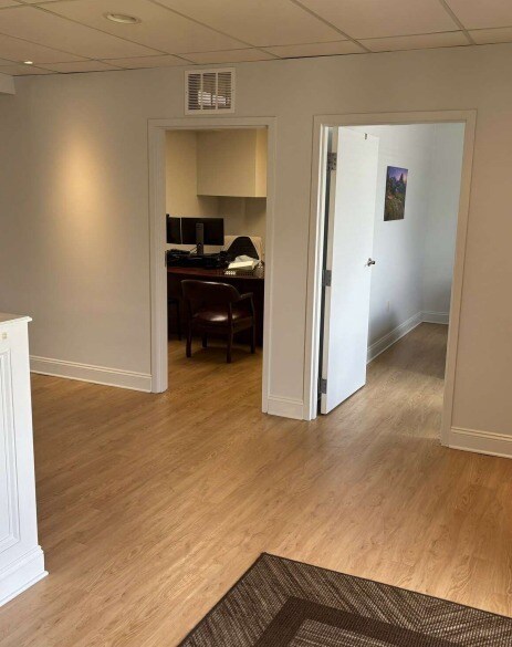 More Photos Of 350 E Market St, West Chester Office Residential For Lease