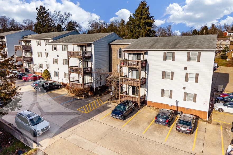 More Photos Of 940 Stewart St, Morgantown Apartments For Sale