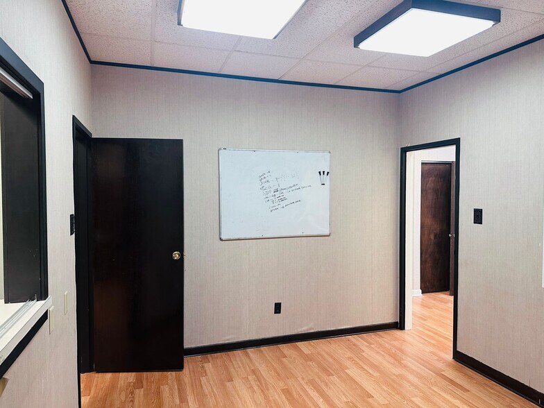 More Photos Of 1233 Berlin Rd, Voorhees Medical For Sale