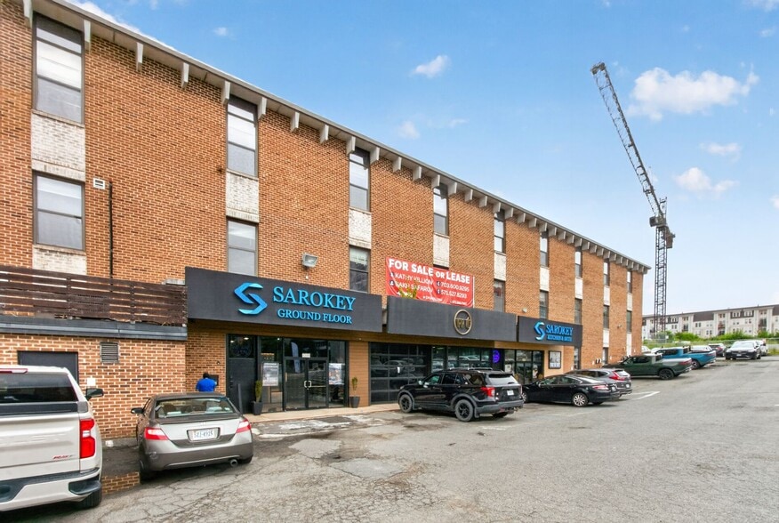 More Photos Of 8300 Merrifield Ave, Fairfax Light Distribution For Lease