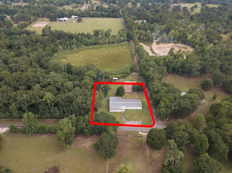 More Photos Of 29 County Road 2295, Cleveland Office For Sale