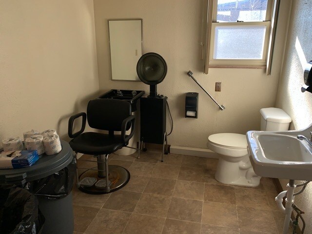 More Photos Of 212 4th St, Yorkville Assisted Living For Sale