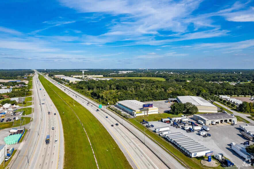 More Photos Of 4300 S Frontage Rd, Lakeland Warehouse For Lease