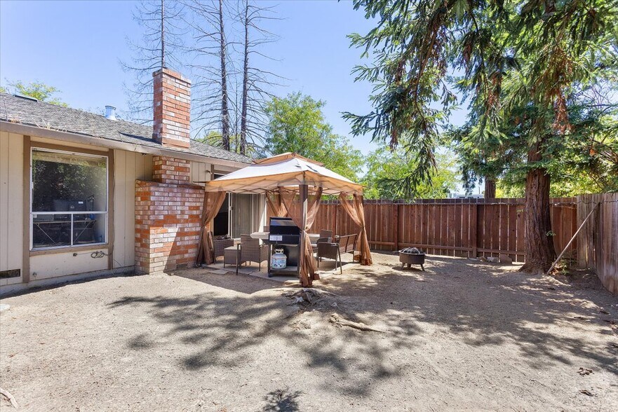 More Photos Of 2275 Whitman Rd, Concord Apartments For Sale